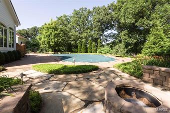 Kingspointe - Residential