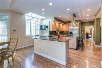 Kingspointe - Residential