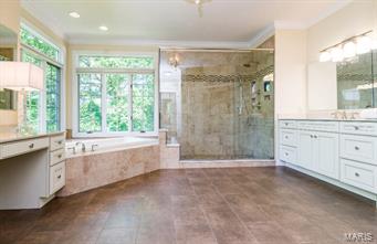 Kingspointe - Residential