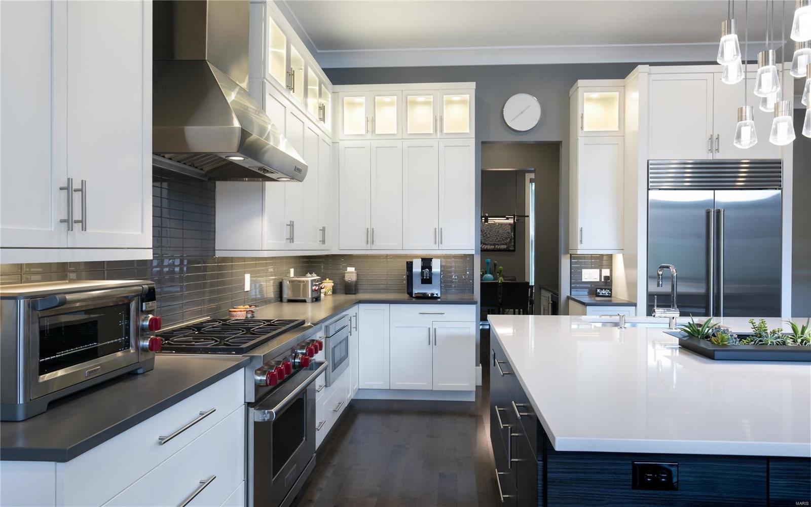 Mississippi Place Townhomes - Residential