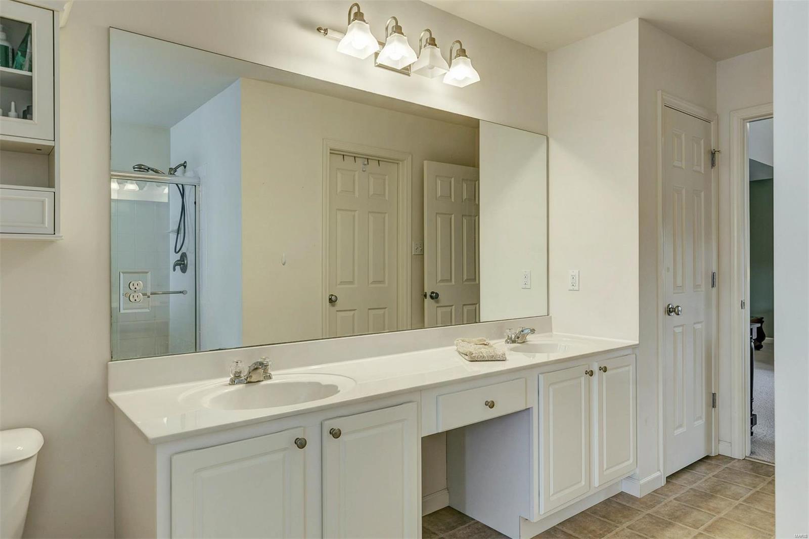 Bluffs Five The - Residential