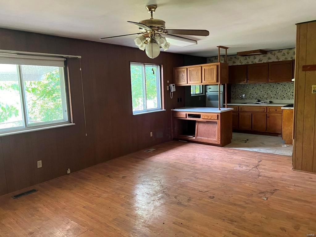 Creve Coeur Meadows - Residential