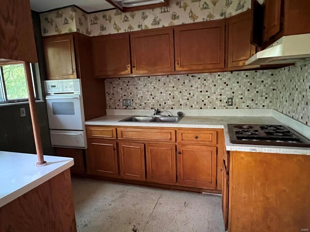 Creve Coeur Meadows - Residential
