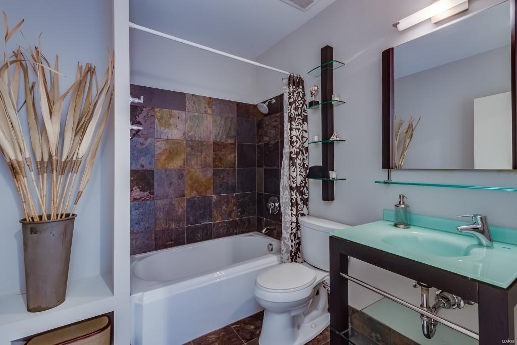 West End Lofts 01 Amd - Residential