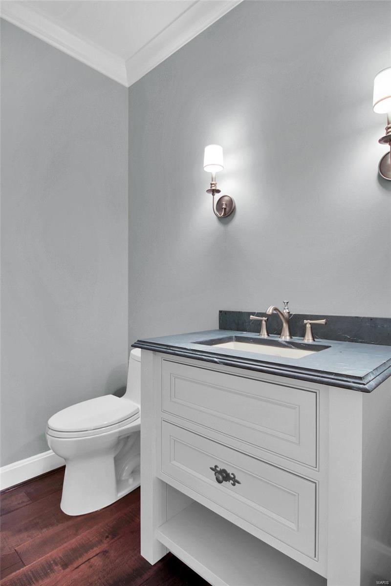 Berkley Manor 1 - Residential