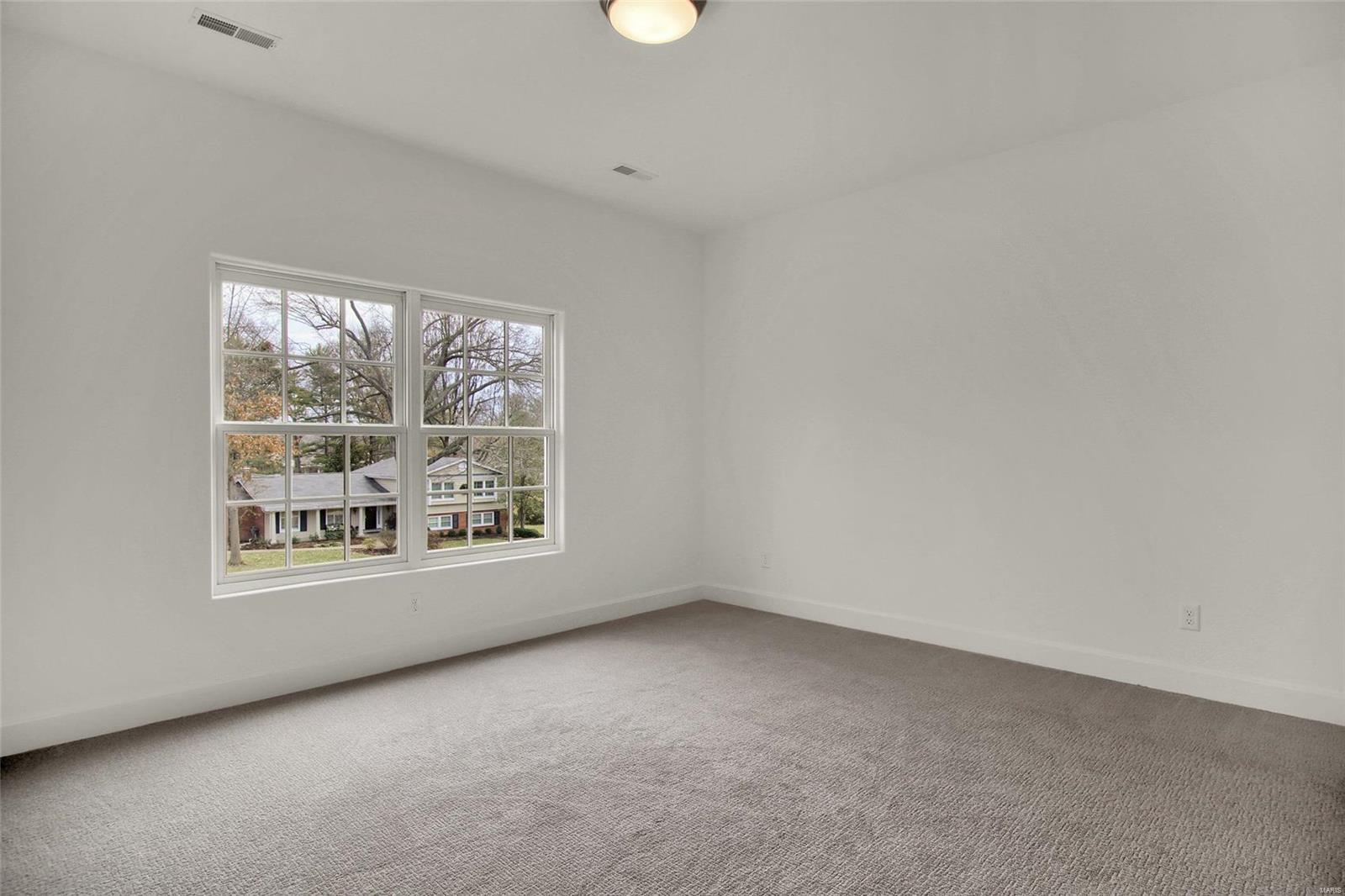 Berkley Manor 1 - Residential