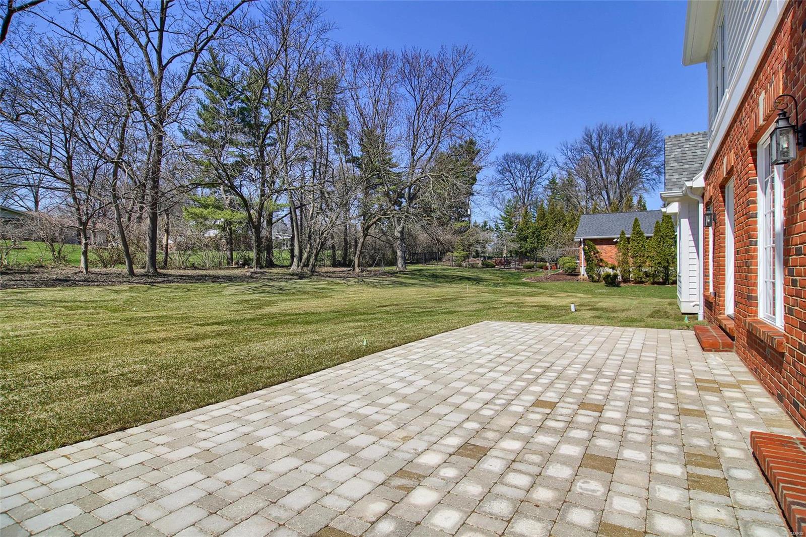 Berkley Manor 1 - Residential