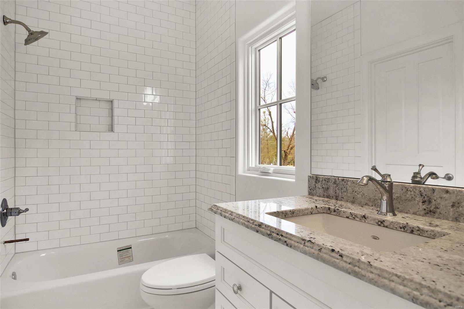 Berkley Manor 1 - Residential