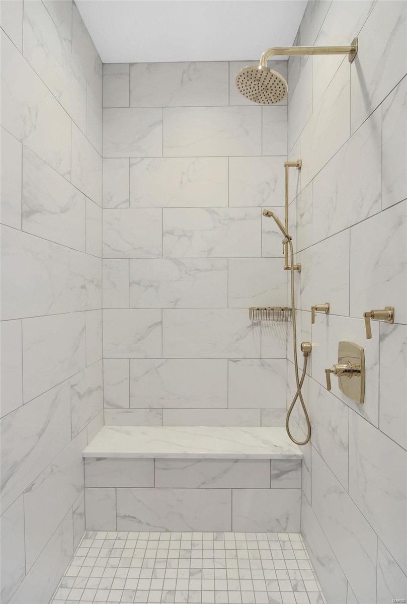 Berkley Manor 1 - Residential