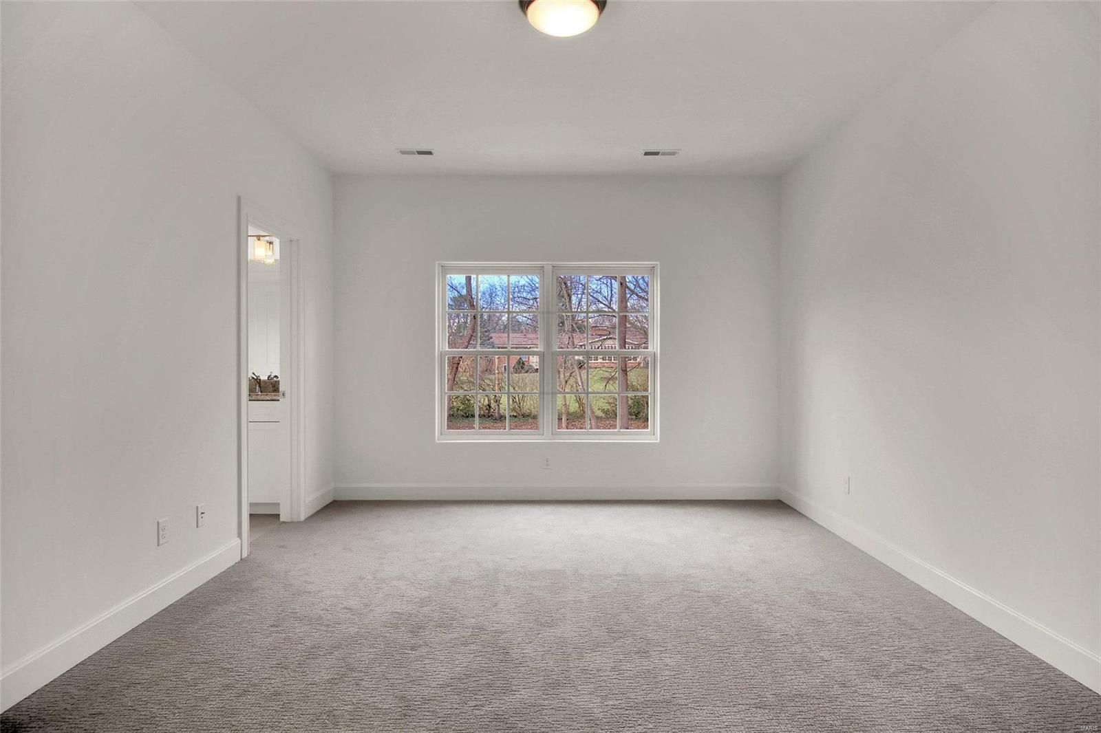 Berkley Manor 1 - Residential