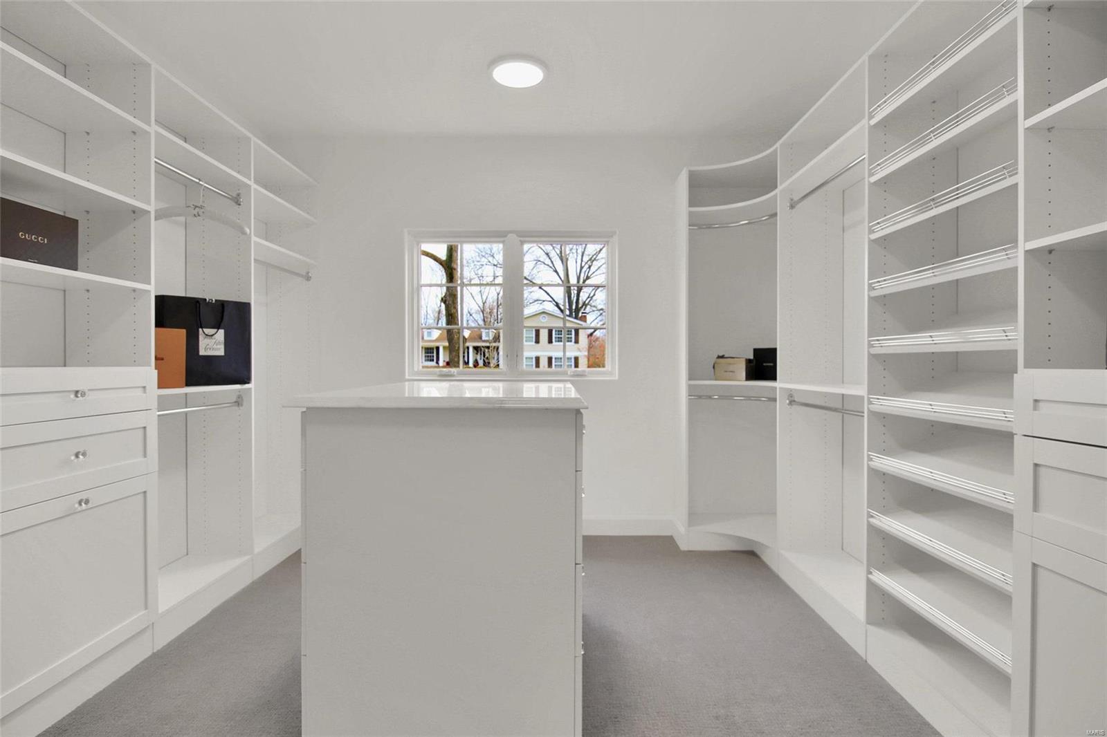 Berkley Manor 1 - Residential