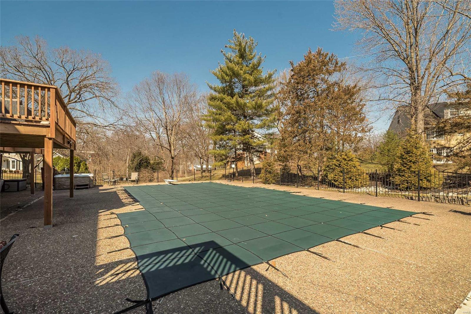 Strathmore 1 - Residential