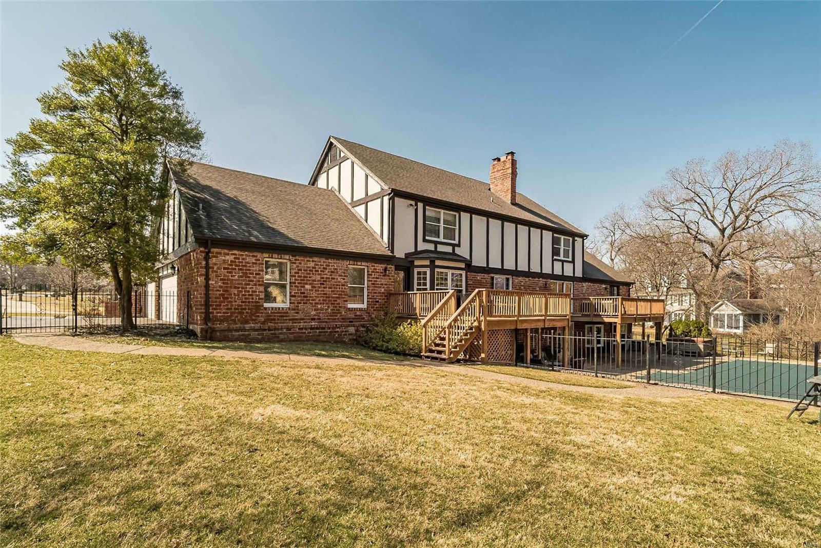 Strathmore 1 - Residential