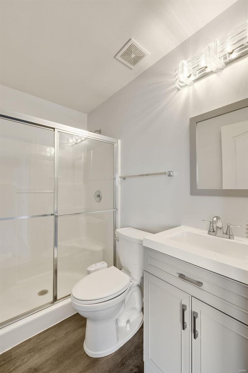 Manderleigh Of Town & Country Two - Residential