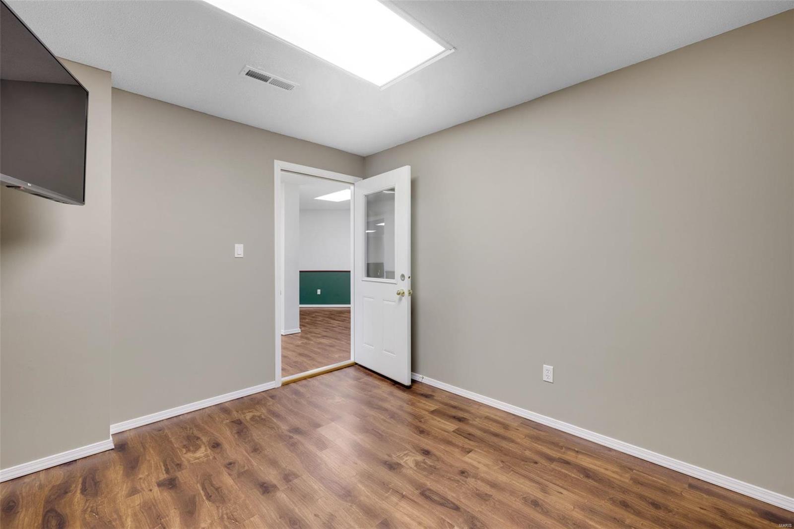 Manderleigh Of Town & Country Two - Residential