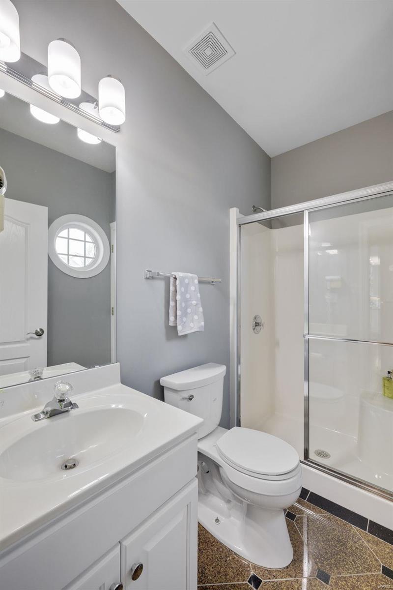 Manderleigh Of Town & Country Two - Residential