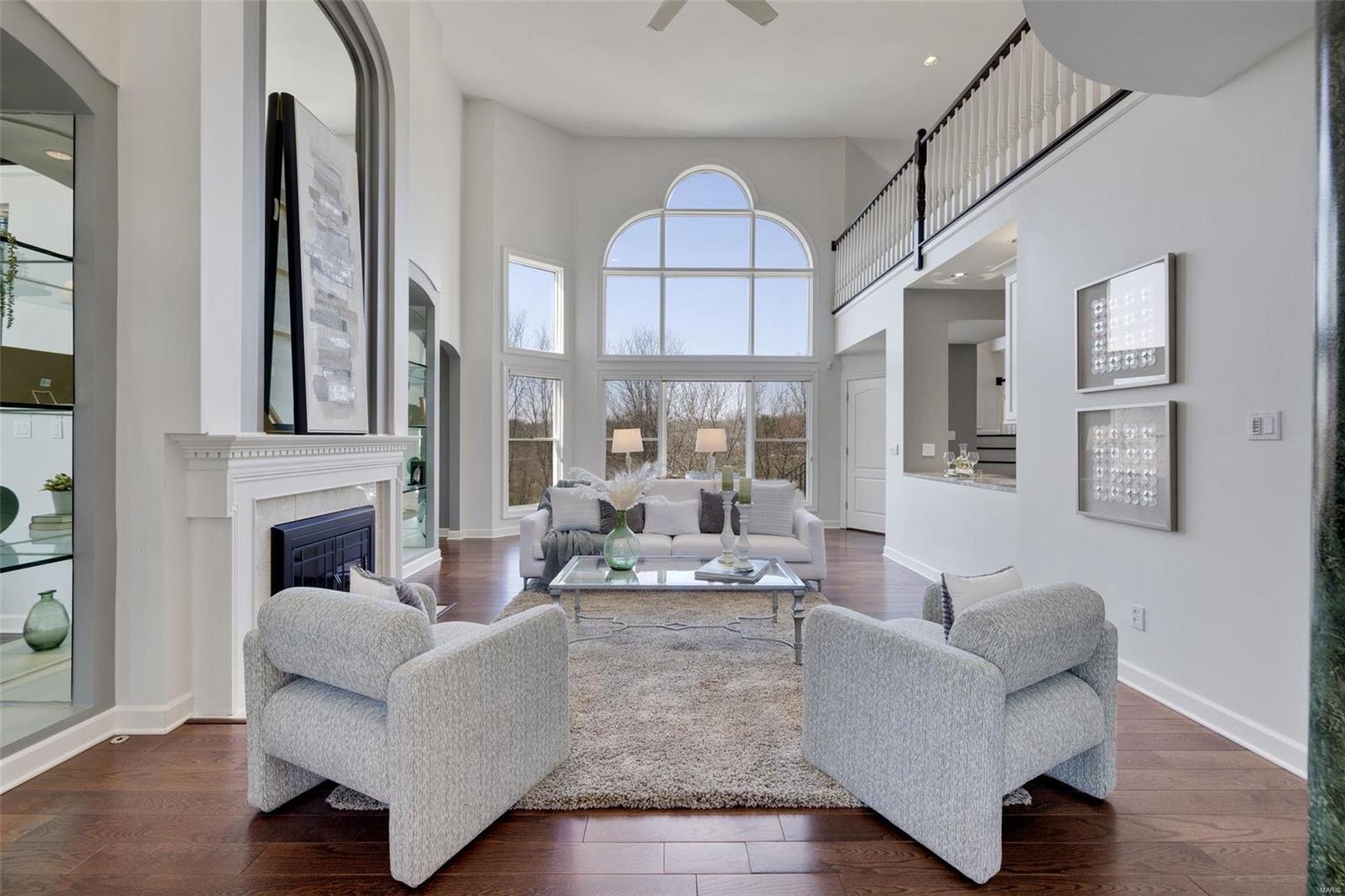 Manderleigh Of Town & Country Two - Residential