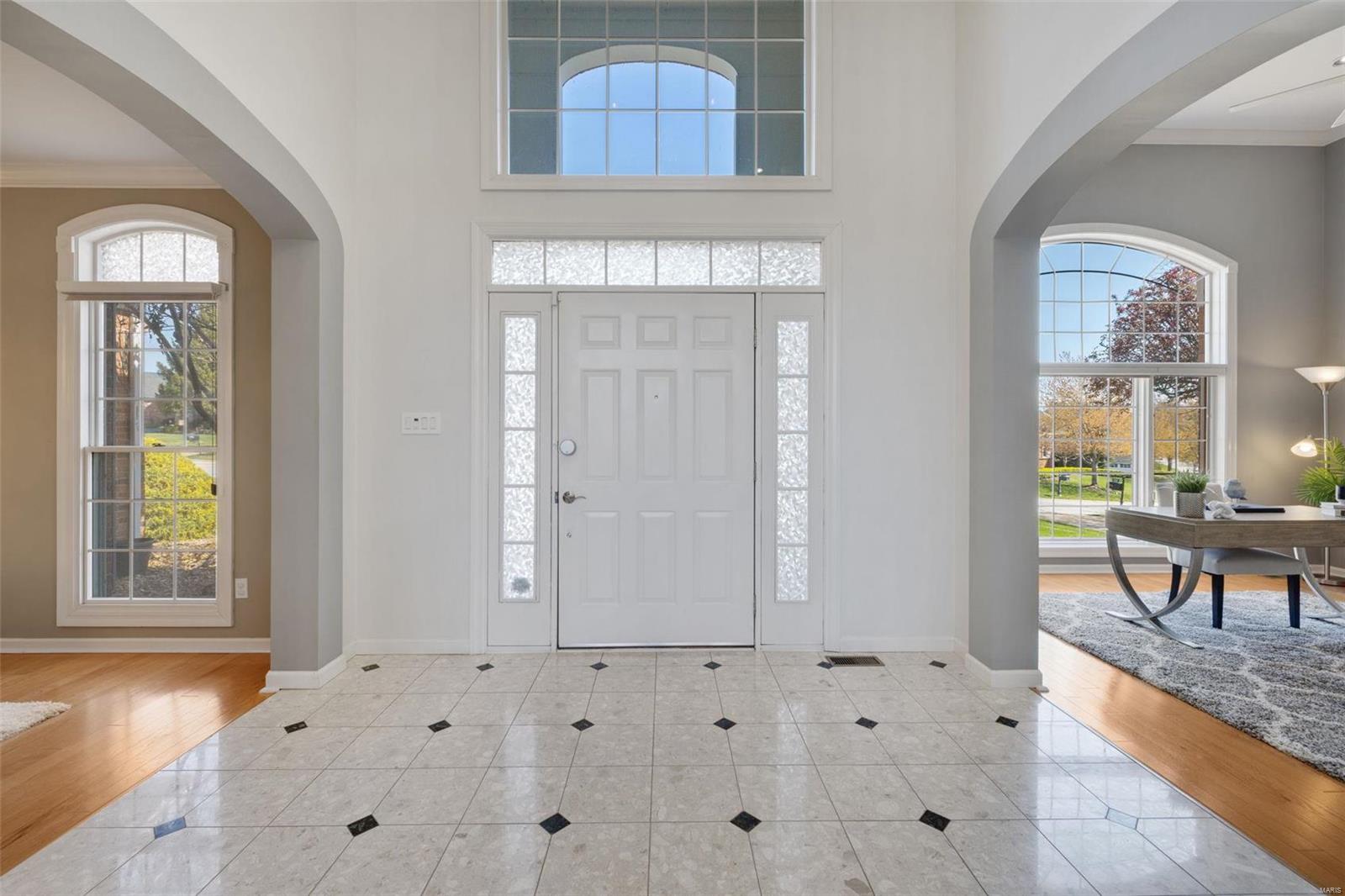 Manderleigh Of Town & Country Two - Residential