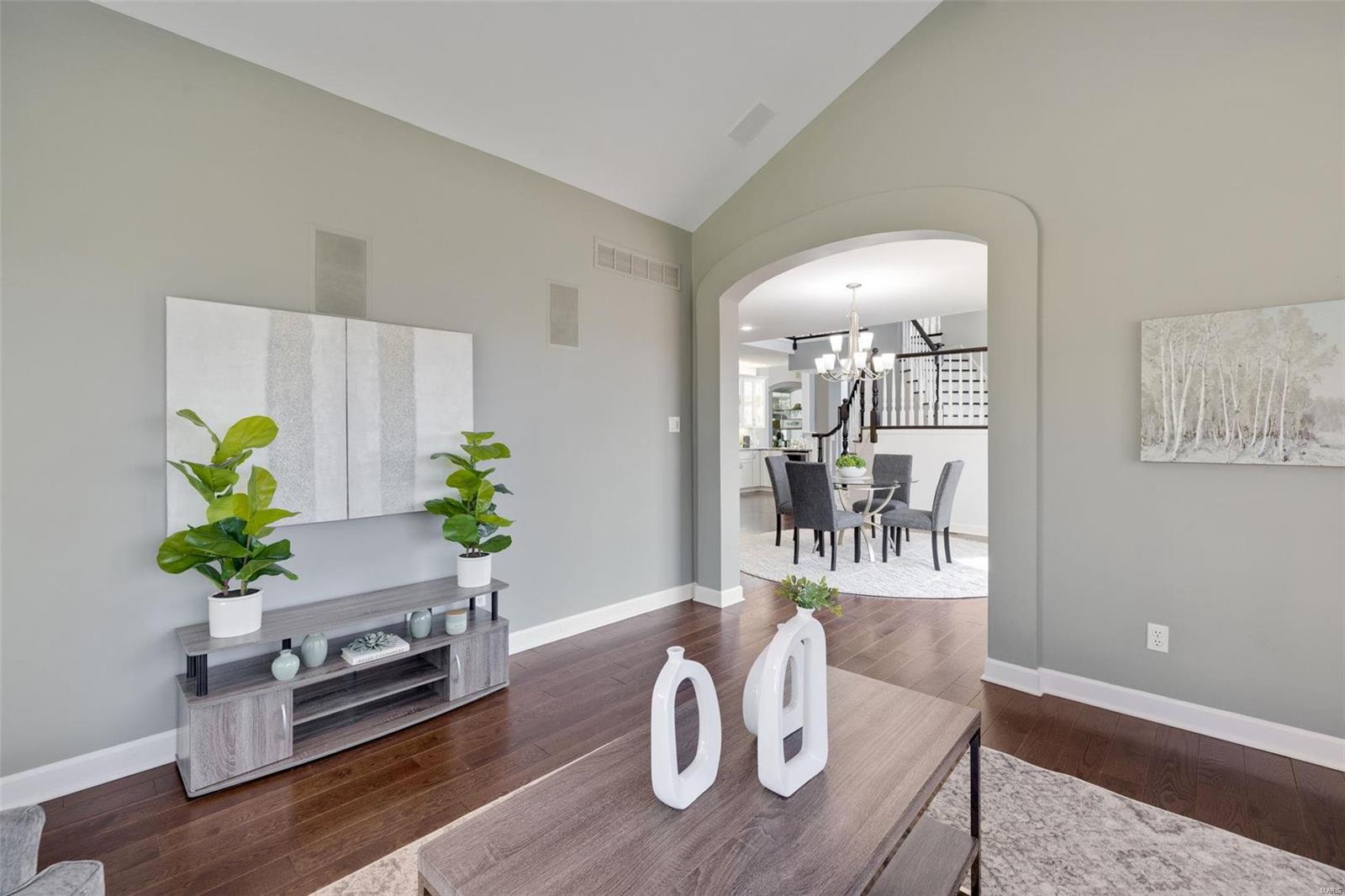 Manderleigh Of Town & Country Two - Residential