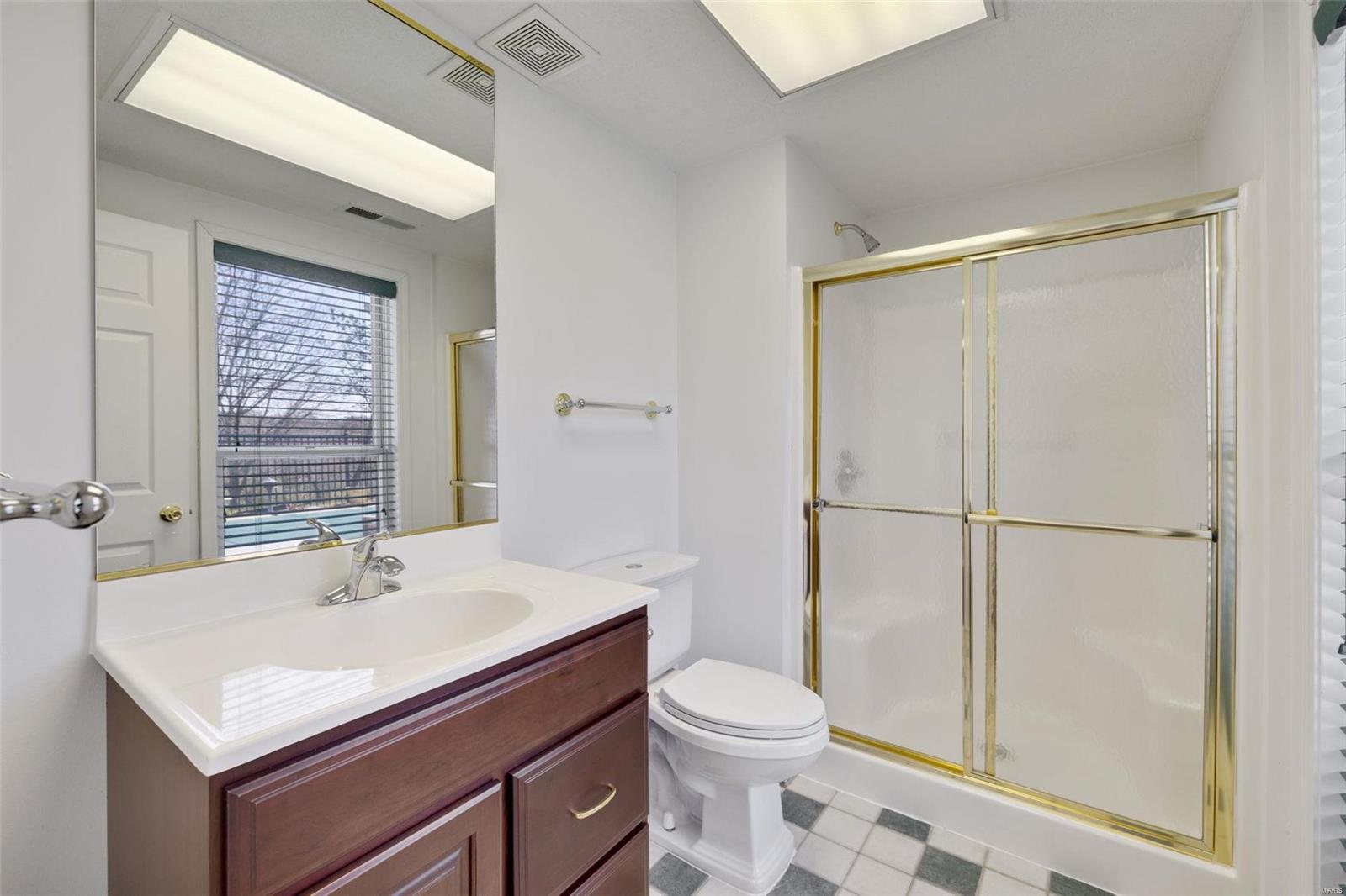 Manderleigh Of Town & Country Two - Residential