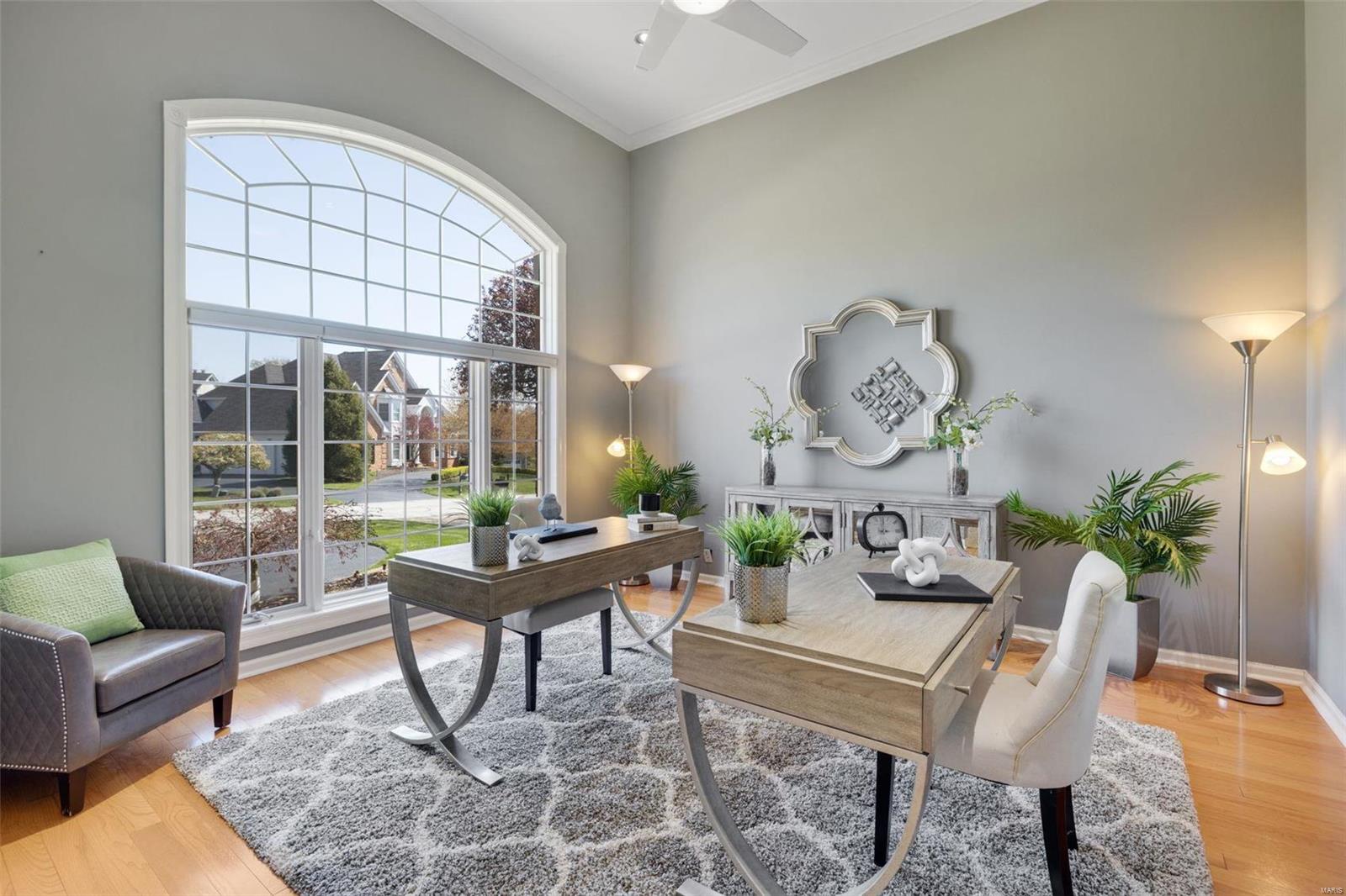 Manderleigh Of Town & Country Two - Residential