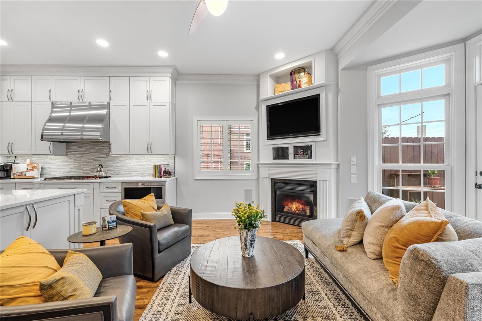 Nine Brighton Way Townhomes - Residential