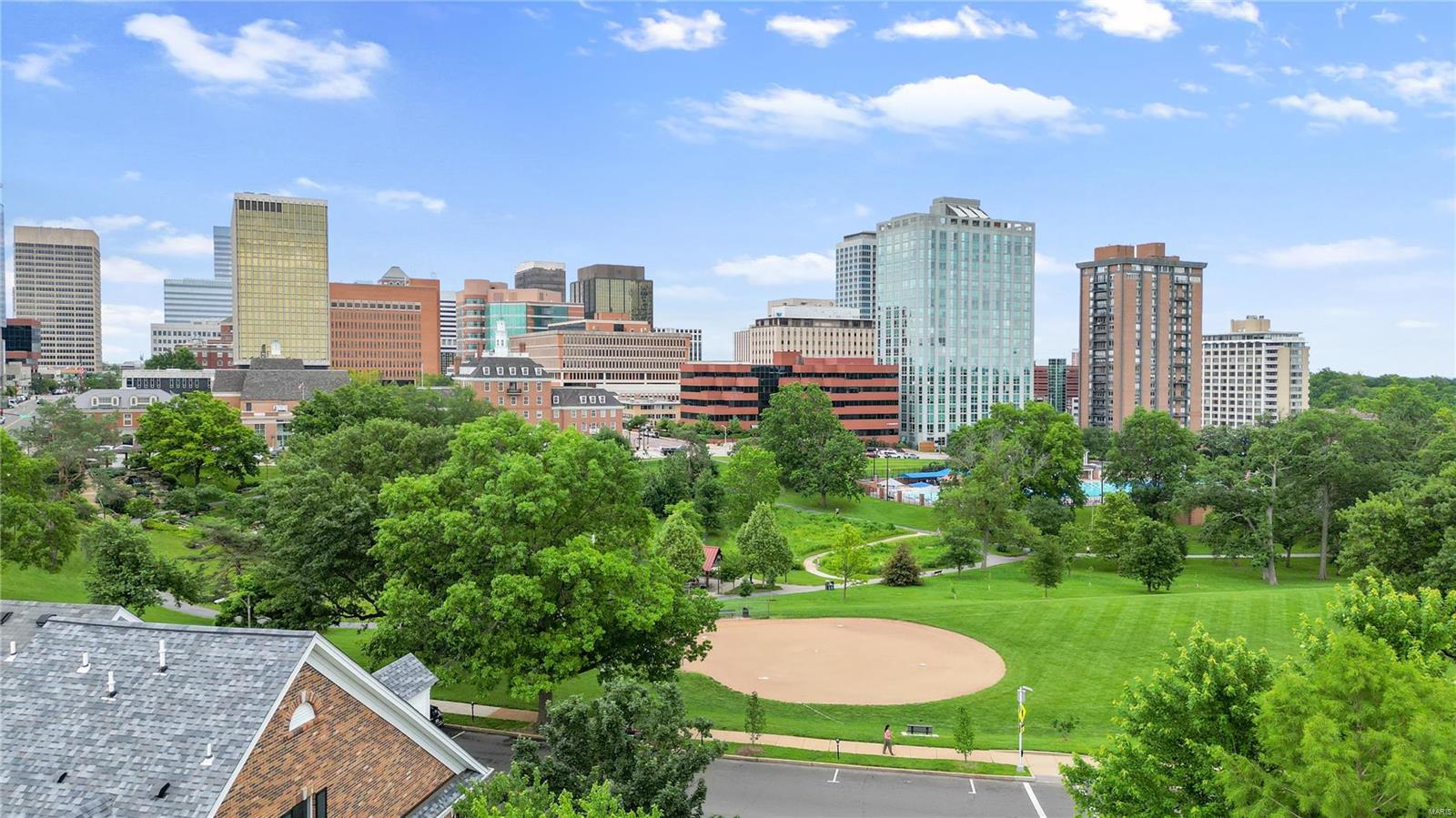 Nine Brighton Way Townhomes - Residential