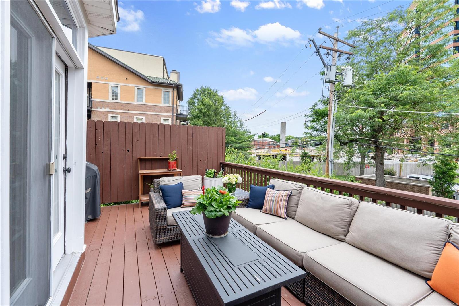 Nine Brighton Way Townhomes - Residential