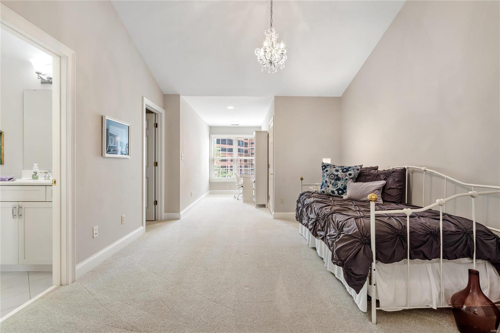 Nine Brighton Way Townhomes - Residential