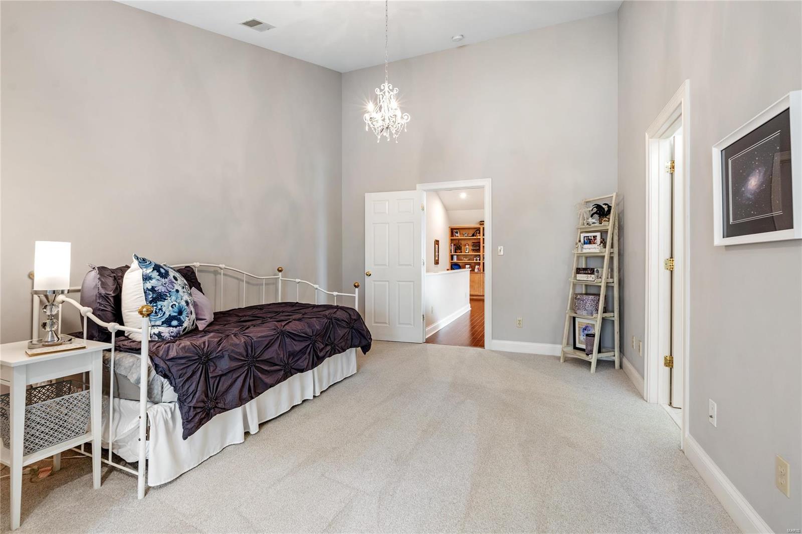 Nine Brighton Way Townhomes - Residential