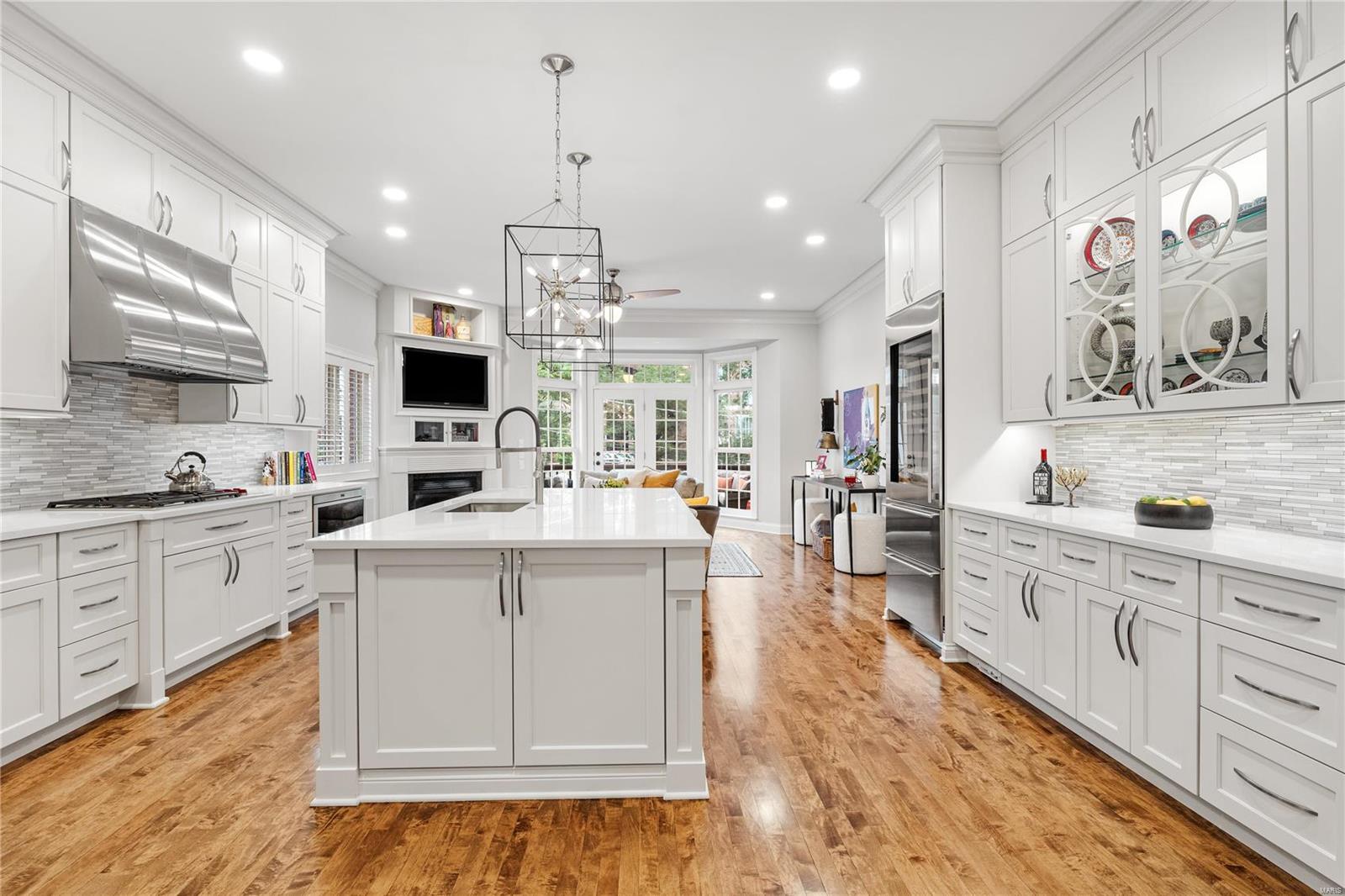 Nine Brighton Way Townhomes - Residential