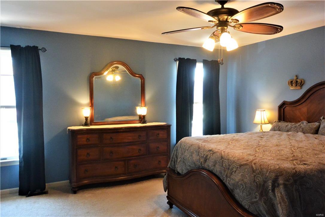 Graystone Manor - Residential