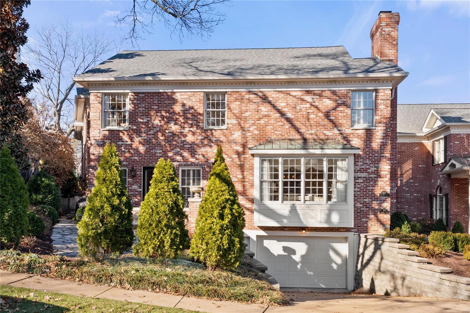 North Bemiston Place Condo Ph - Residential