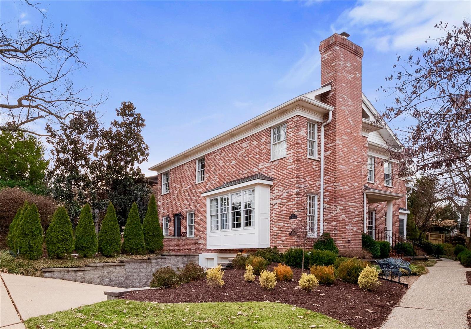 North Bemiston Place Condo Ph - Residential