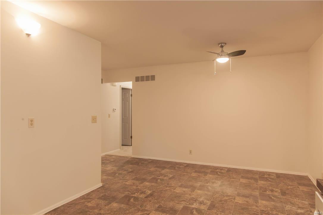 Mayer Wedgwood Green Pheasant Run 4 - Residential Lease