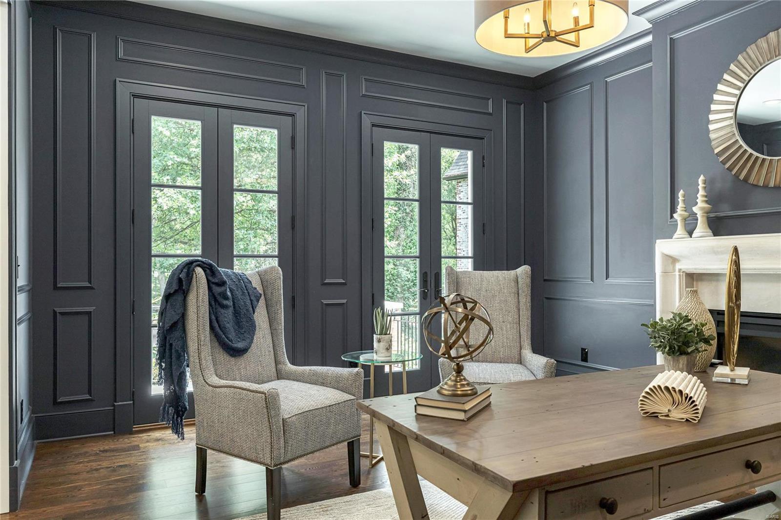 Country Club Place - Residential