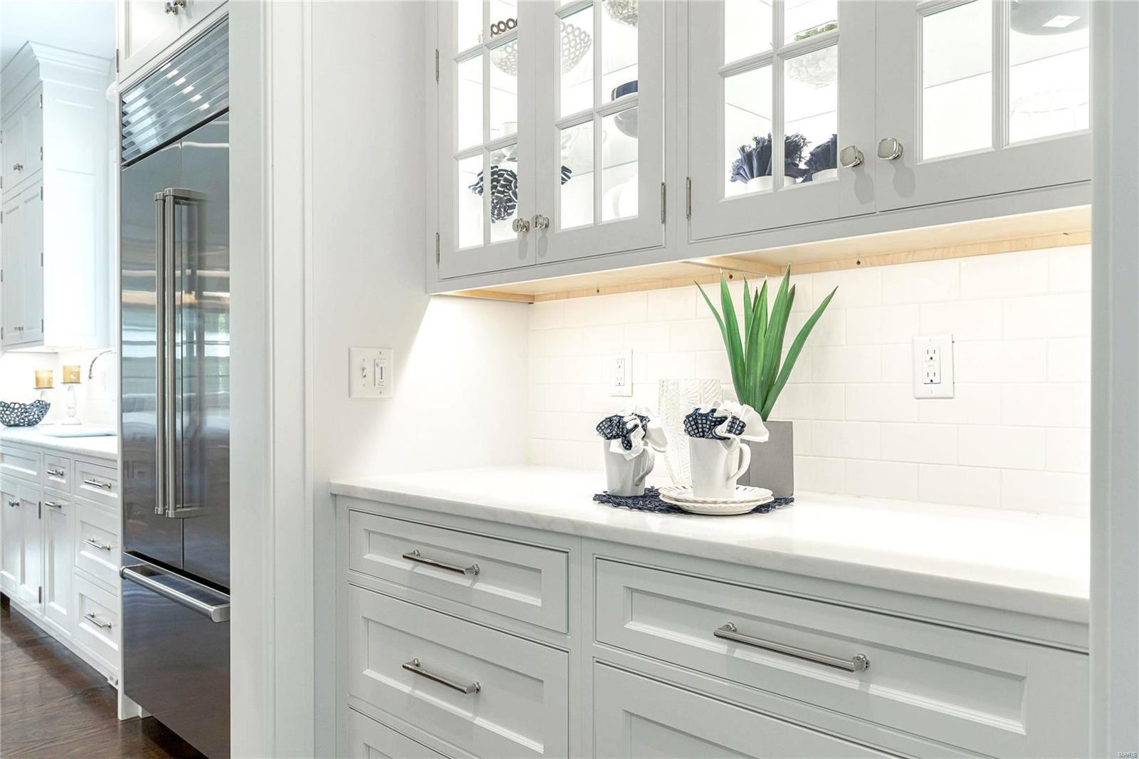 Country Club Place - Residential