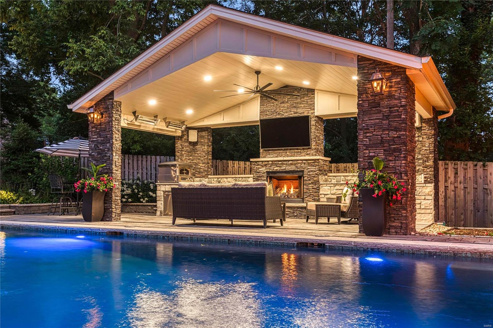 Country Club Place - Residential