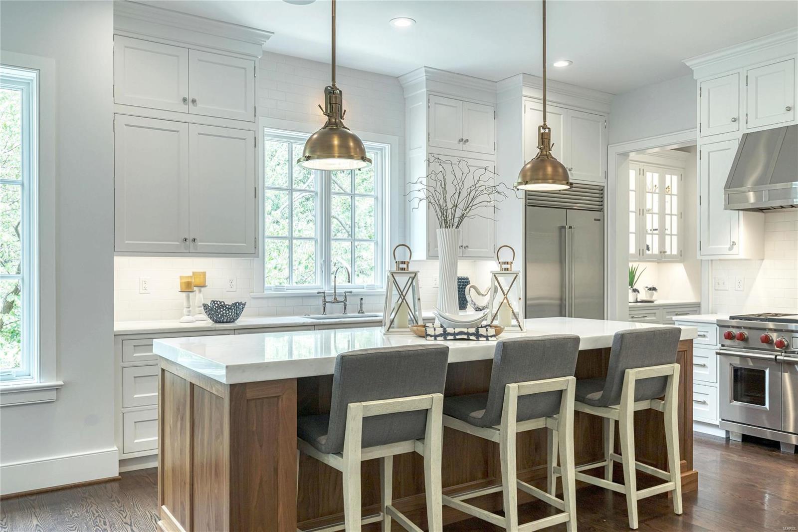 Country Club Place - Residential