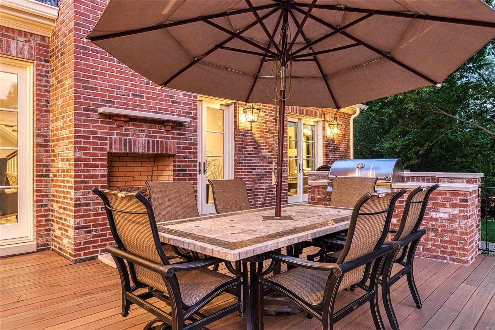 Country Club Place - Residential