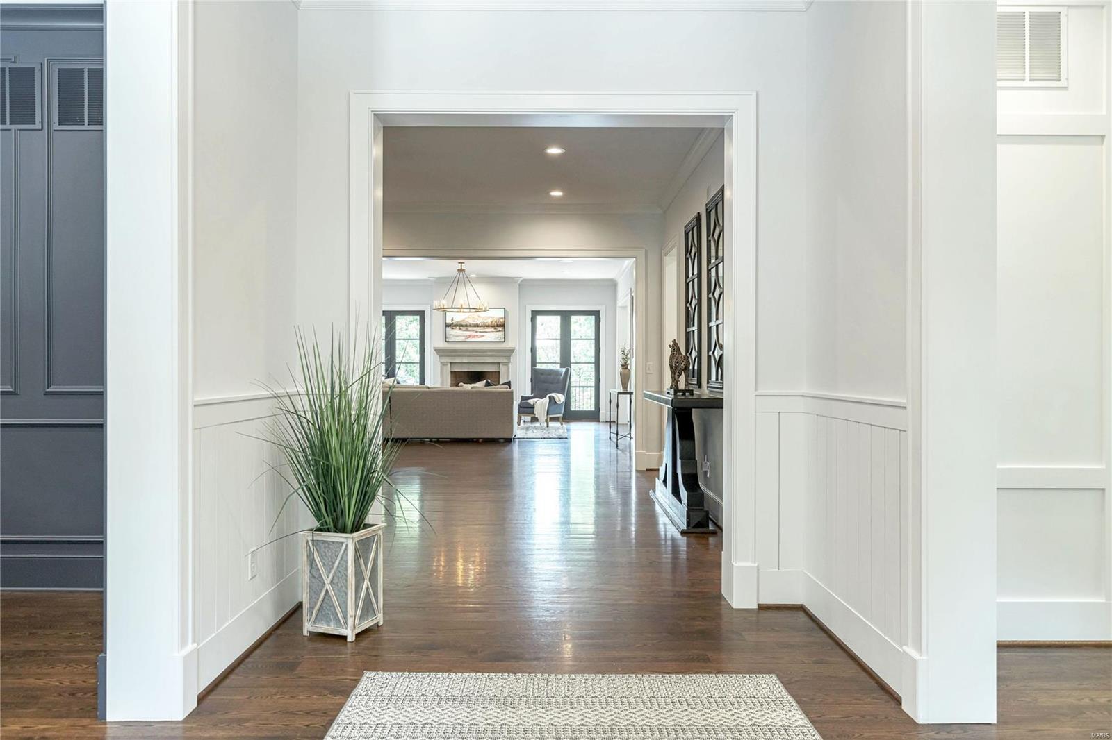 Country Club Place - Residential