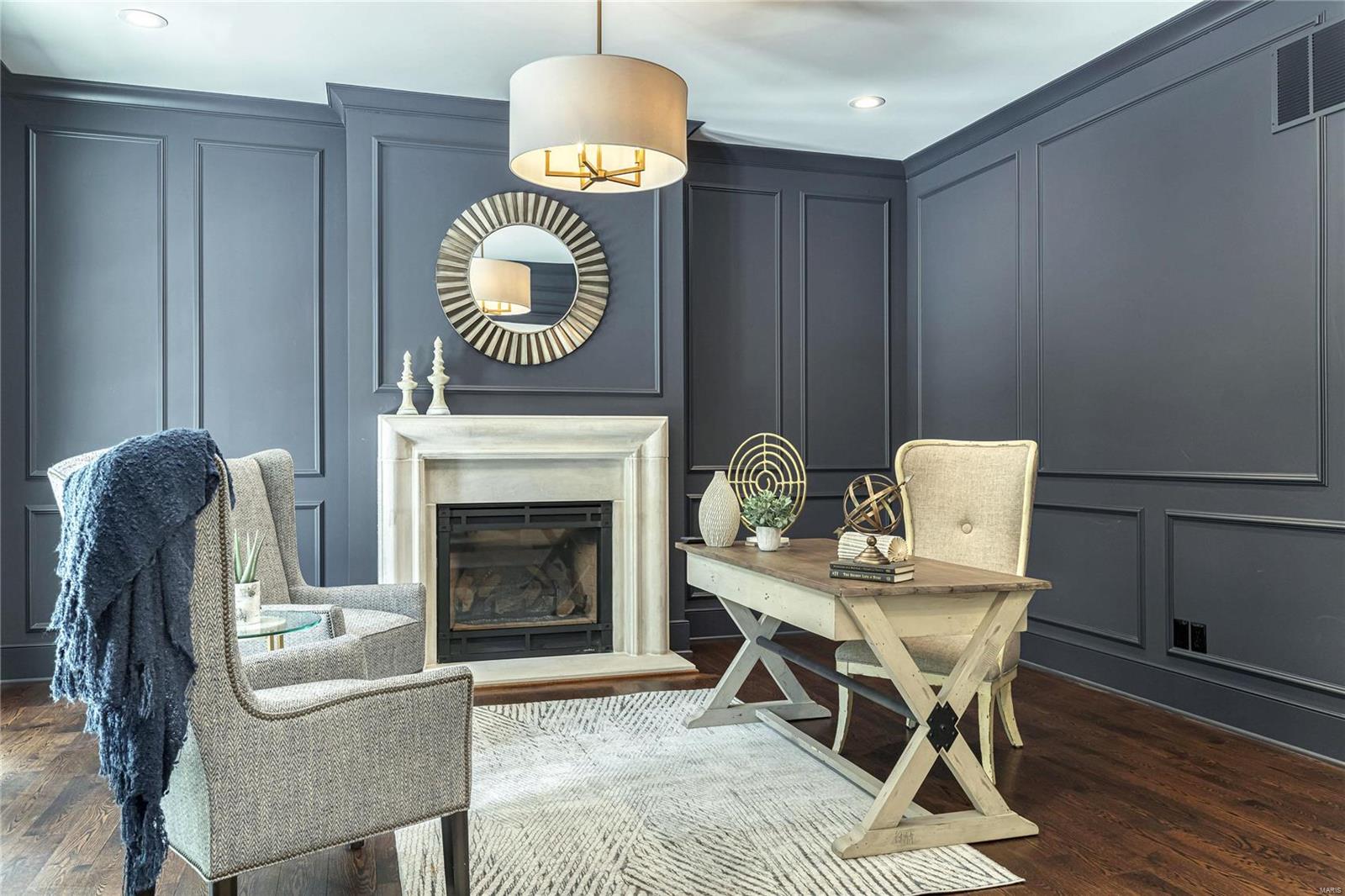 Country Club Place - Residential