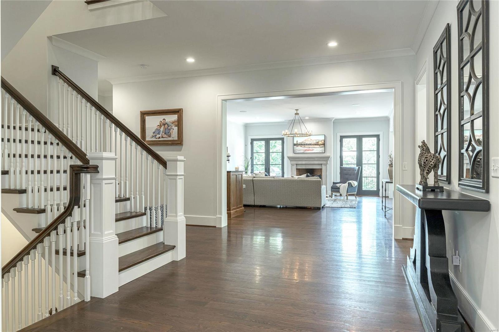 Country Club Place - Residential