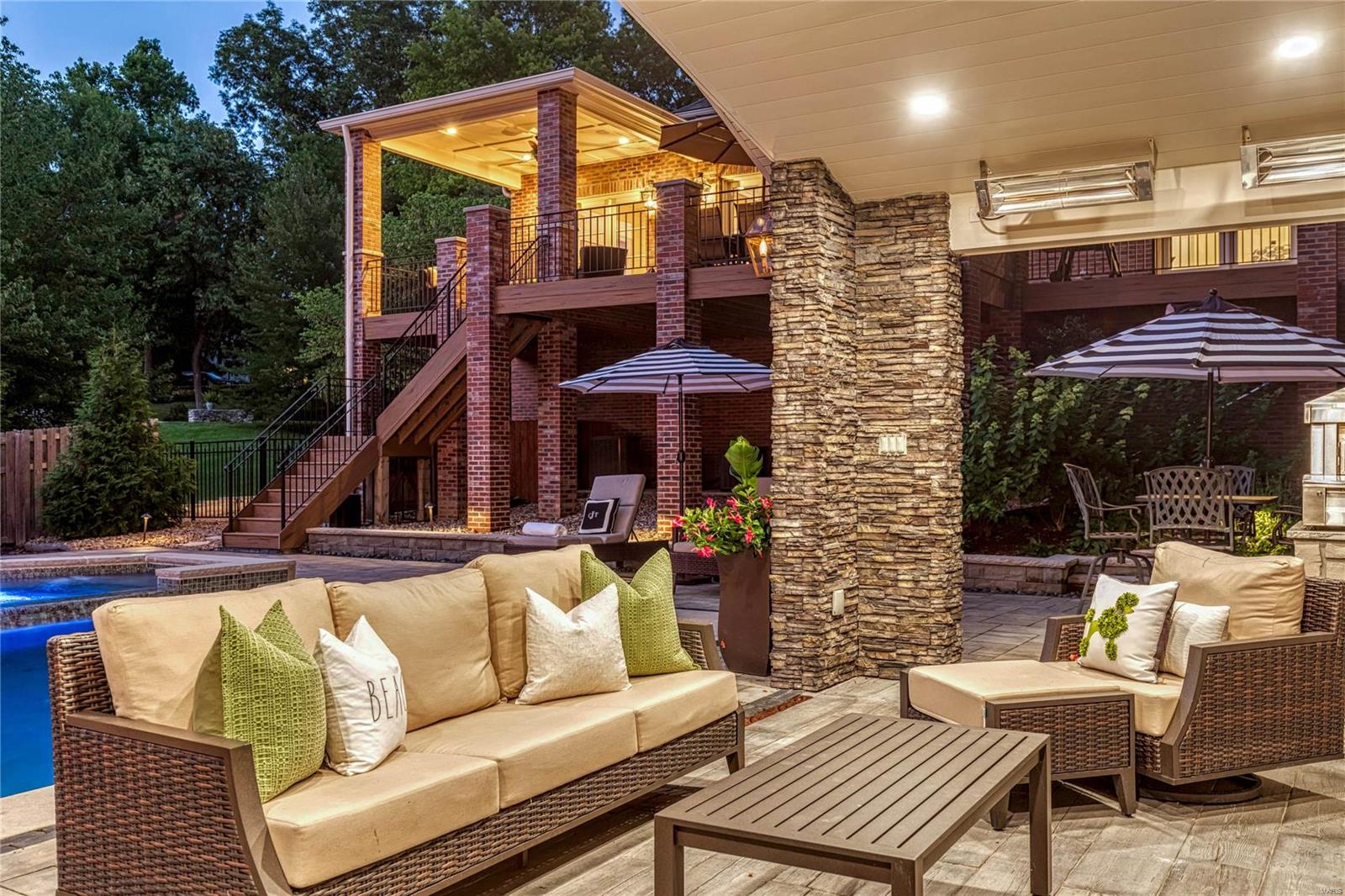 Country Club Place - Residential