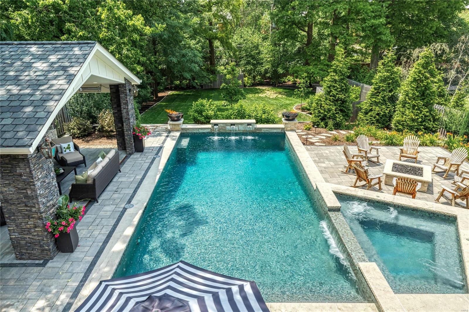 Country Club Place - Residential