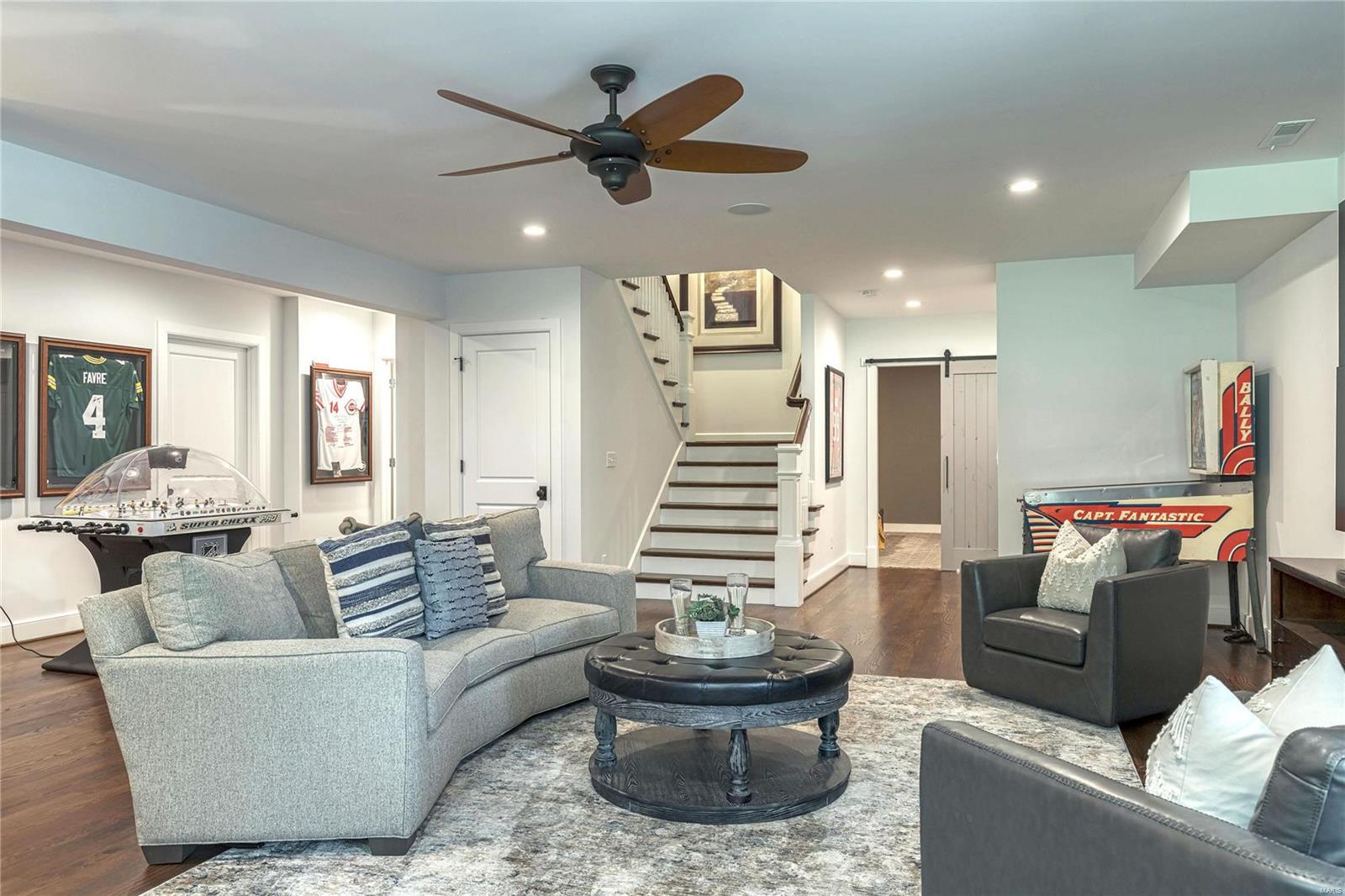 Country Club Place - Residential