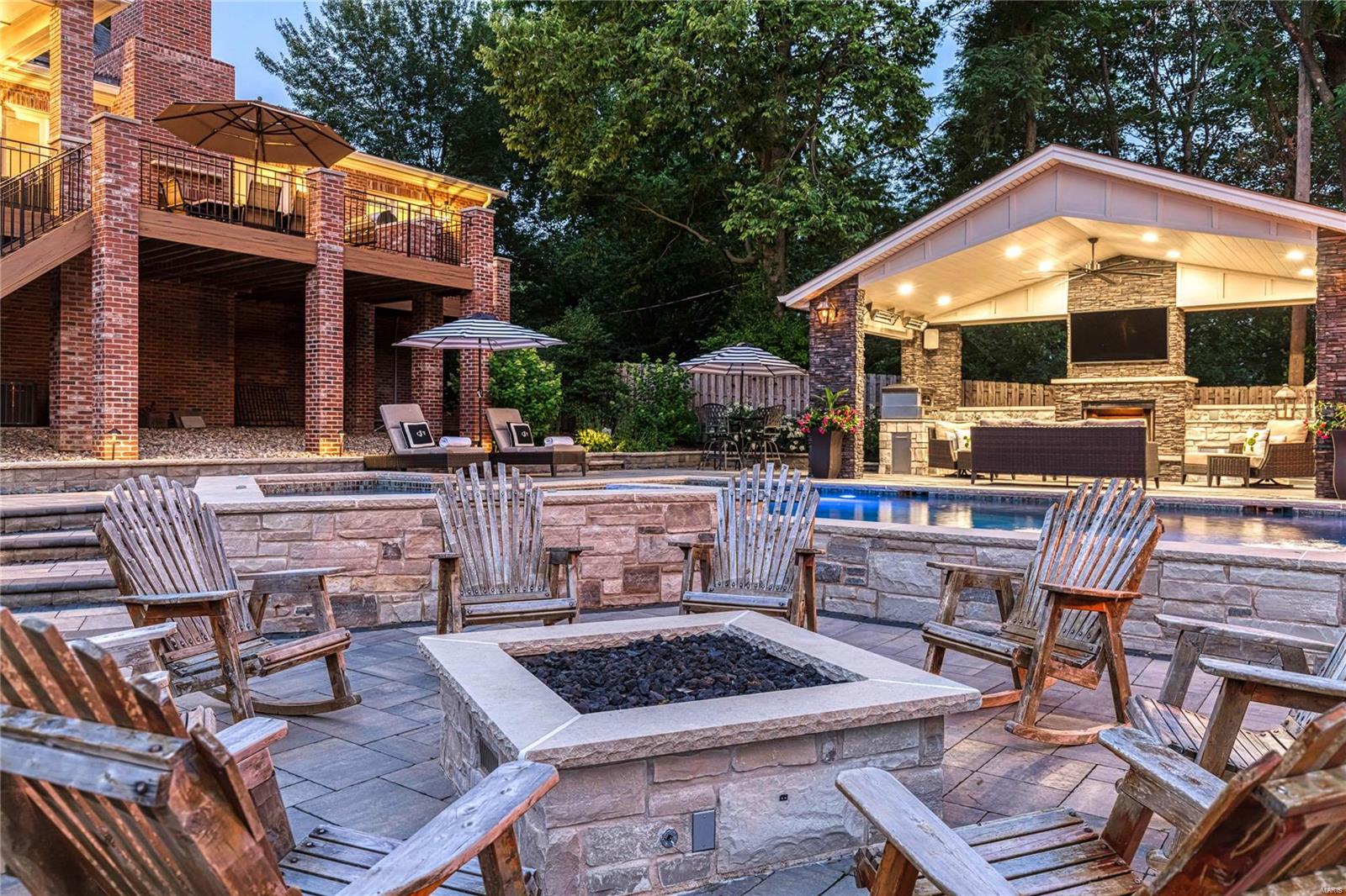 Country Club Place - Residential