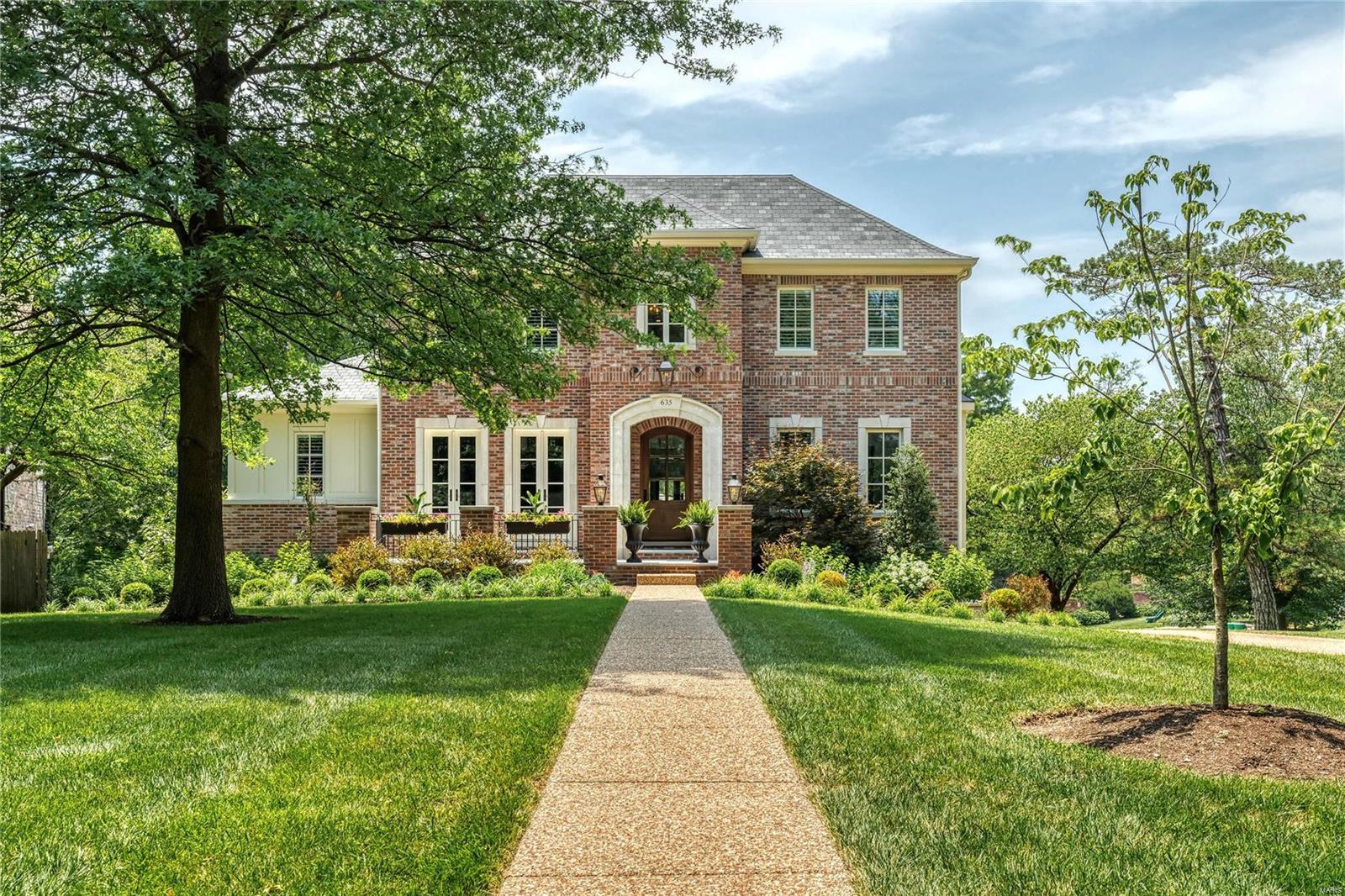 Country Club Place - Residential