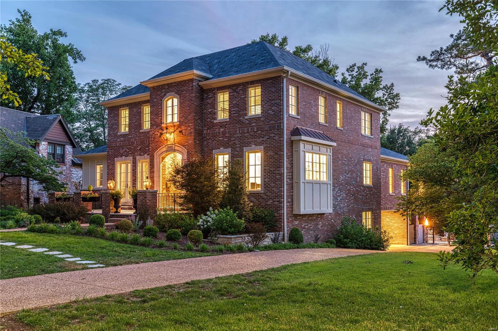 Country Club Place - Residential