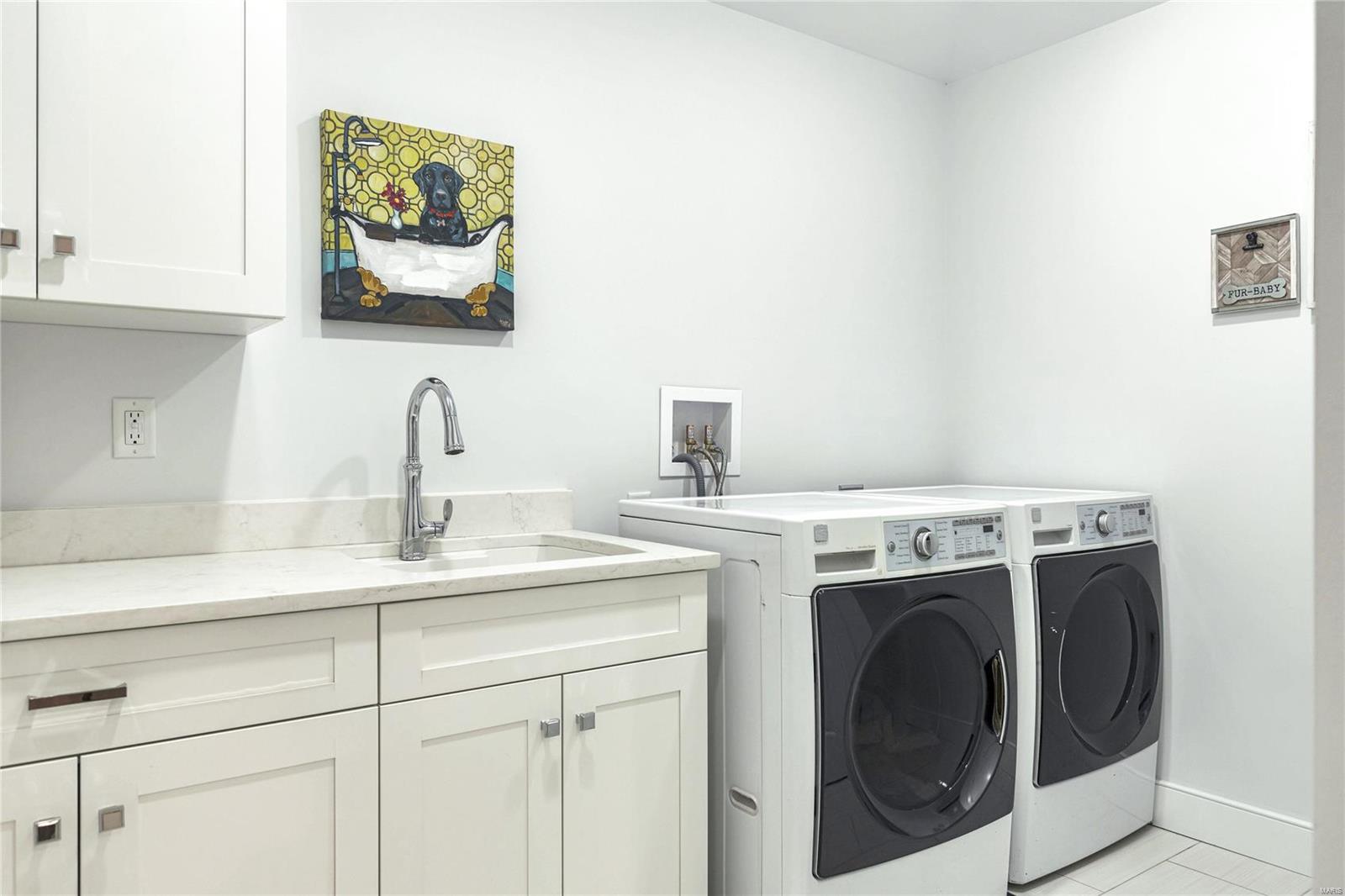 Country Club Place - Residential